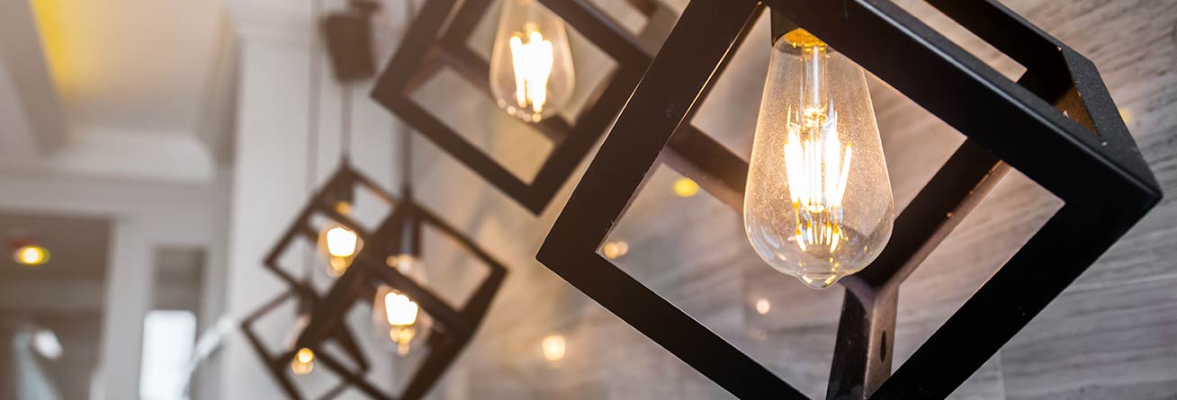 Restaurant with Edison-style pendant lighting